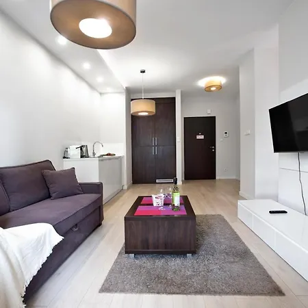 Apartment P&o Gieldowa Serviced Warsaw