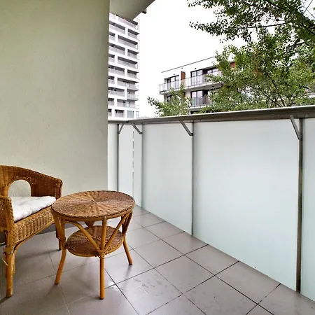 P&o Gieldowa Serviced Apartment Warsaw