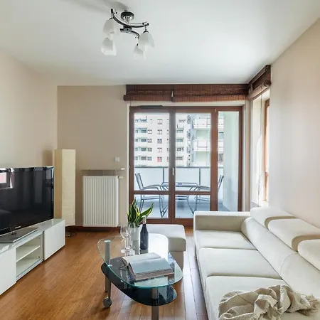 P&o Gieldowa Serviced Apartment Warsaw