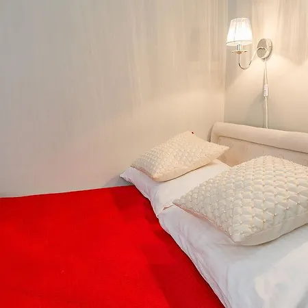 P&o Gieldowa Serviced *