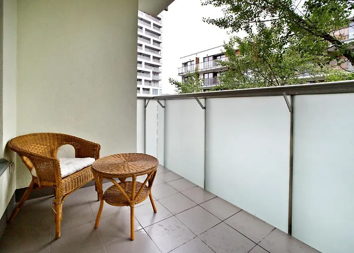 P&o Gieldowa Serviced Lejlighed Warszawa