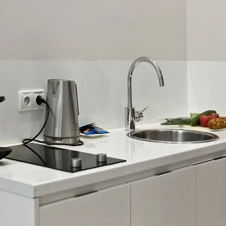 P&o Gieldowa Serviced