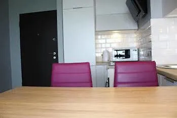 P&o Gieldowa Serviced * ורשה